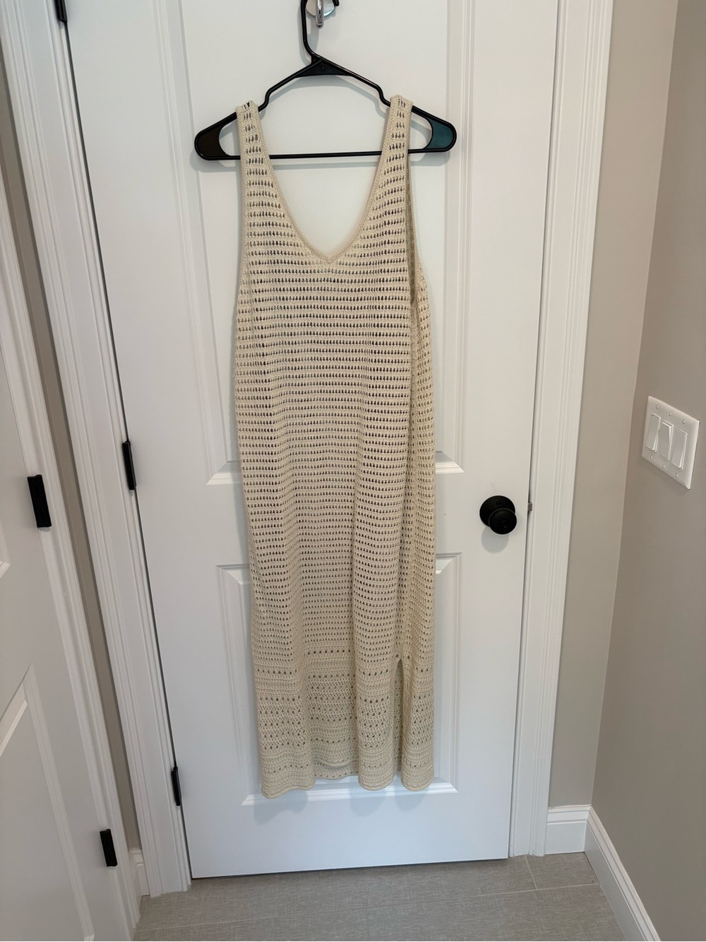 Tommy Bahama Cream Crochet V-Neck Maxi Dress
